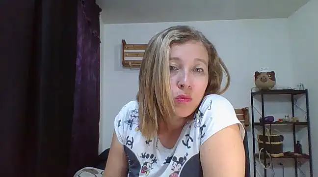 charlott ponce online show from December 2024 12:30:01 AM