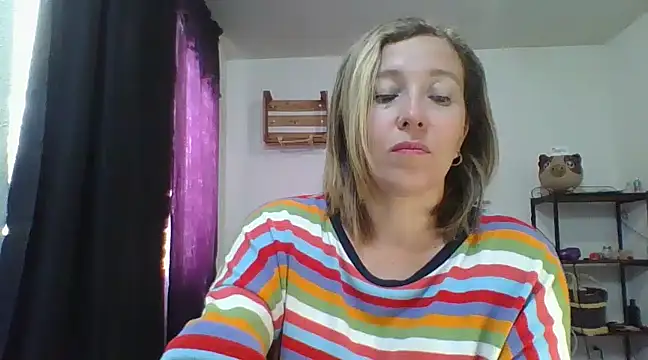 charlott ponce online show from December 2024 07:20:01 PM