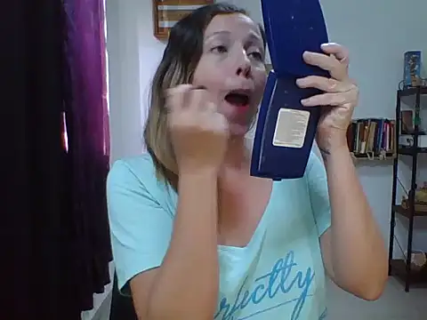 charlott ponce online show from October 2025 06:19:02 PM