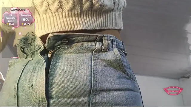 Snapshot of Gennesis_tay chatting on February 2025 06:20:02 PM Gennesis tay online show from February 2025 06:20:02 PM