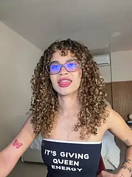 Snapshot of Lianh_Benett chatting on March 2026 02:27:02 AM Lianh Benett online show from March 2026 02:27:02 AM