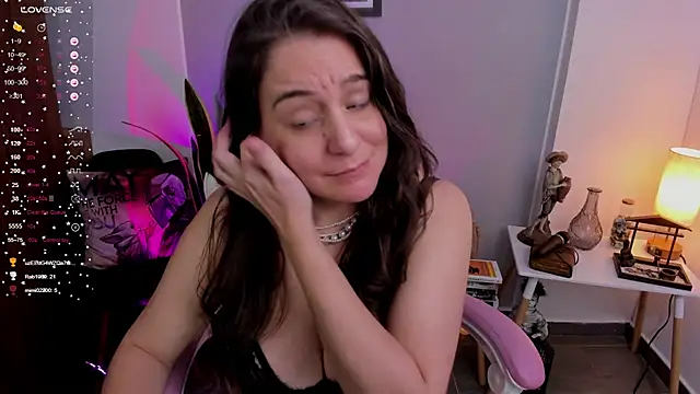 Tamara m  online show from January 2025 11:24:01 PM