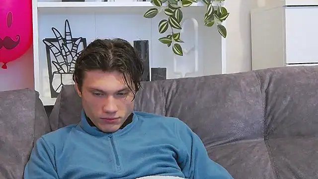 Snapshot of CalvinCay chatting on February 2025 05:23:02 AM CalvinCay online show from February 2025 05:23:02 AM