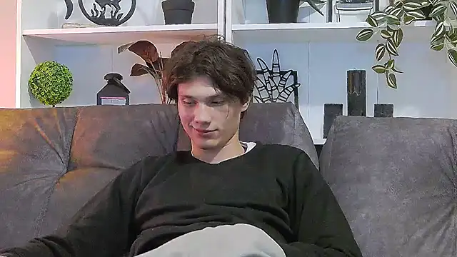 Snapshot of CalvinCay chatting on March 2025 07:26:02 PM CalvinCay online show from March 2025 07:26:02 PM