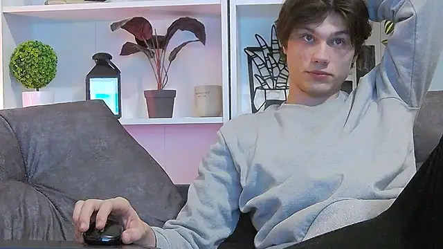 Snapshot of CalvinCay chatting on March 2025 12:49:02 AM CalvinCay online show from March 2025 12:49:02 AM