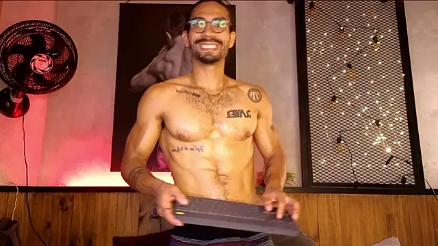 Romeocolin online show from February 2026 02:02:01 PM