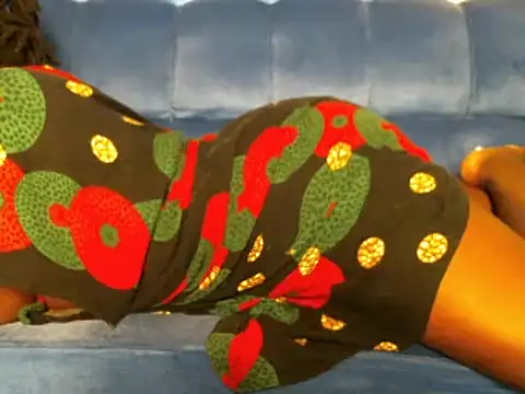 Snapshot of Sweetie_pussy chatting on February 2025 12:23:02 PM Sweetie pussy online show from February 2025 12:23:02 PM