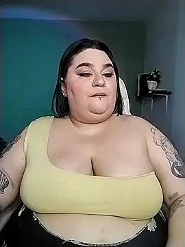 Snapshot of tiffany_laurens chatting on January 2025 03:44:02 AM tiffany laurens online show from January 2025 03:44:02 AM