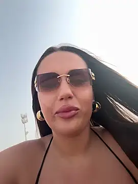 Syka0001 online show from November 2025 10:48:02 AM