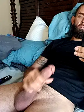 Snapshot of momentum2023 chatting on October 2025 01:46:02 PM momentum2023 online show from October 2025 01:46:02 PM