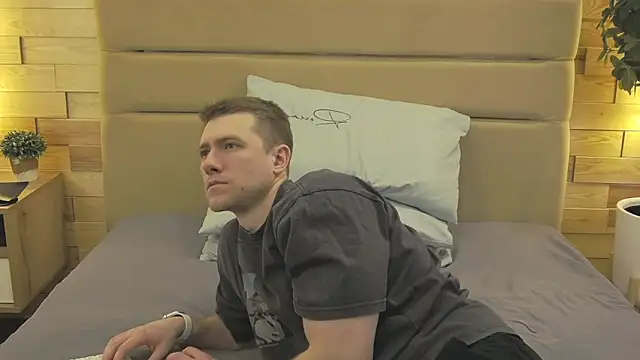 EthanPinkman online show from March 2026 04:16:01 AM