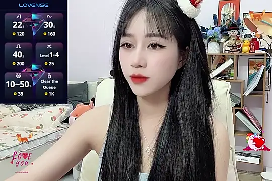  LLisa  online show from December 2024 04:54:01 PM