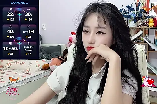  LLisa  online show from January 2025 05:41:01 PM