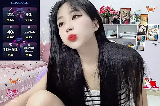  LLisa  online show from December 2025 02:10:02 AM