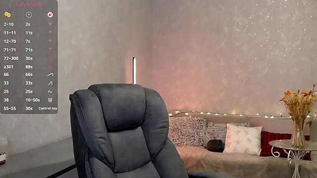 Snapshot of Naughty__Megan chatting on February 2026 04:02:02 AM Naughty Megan online show from February 2026 04:02:02 AM