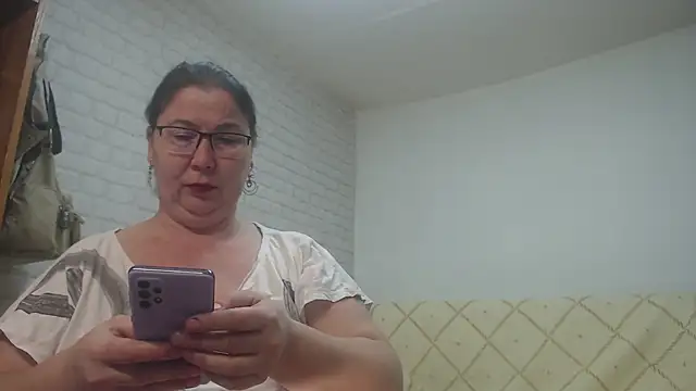 EmmaSquirt online show from February 2025 07:56:01 AM