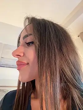 Snapshot of Alisa-Marie chatting on March 2025 01:18:01 PM Alisa-Marie online show from March 2025 01:18:01 PM