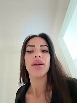 Snapshot of Alisa-Marie chatting on March 2025 11:01:02 AM Alisa-Marie online show from March 2025 11:01:02 AM