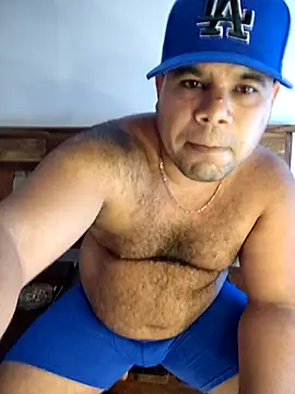 Snapshot of Evert_hairyboy chatting on September 2025 06:02:01 PM Evert hairyboy online show from September 2025 06:02:01 PM