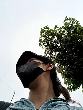 2HotAsain4u online show from December 2024 12:55:02 AM