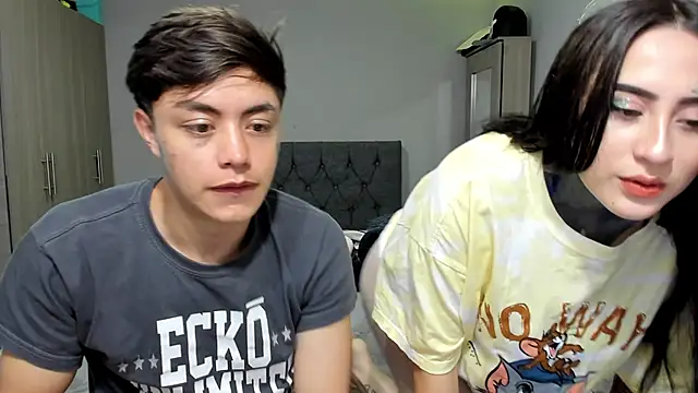 Snapshot of steban_and_kim chatting on March 2025 05:12:02 PM steban and kim online show from March 2025 05:12:02 PM