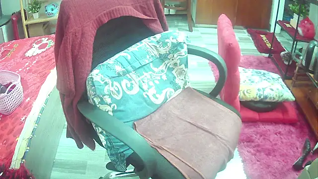 Miu-Le online show from March 2025 08:21:02 PM