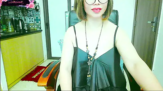 Miu-Le online show from September 2025 07:35:02 AM