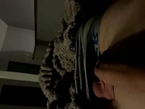 Snapshot of rastamalin@xh chatting on October 2025 12:02:01 AM rastamalinxh online show from October 2025 12:02:01 AM