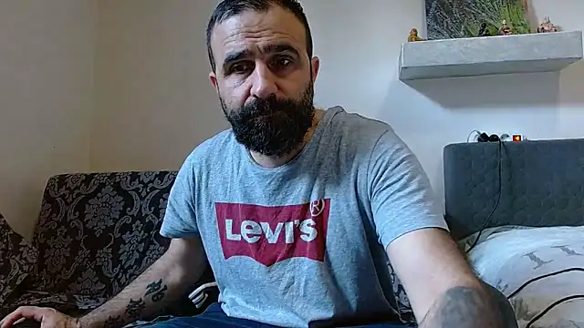 Snapshot of ivat80 chatting on March 2026 05:46:01 AM ivat80 online show from March 2026 05:46:01 AM