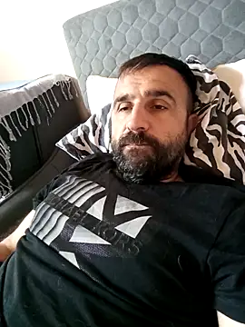 Snapshot of ivat80 chatting on May 2026 04:41:02 AM ivat80 online show from May 2026 04:41:02 AM