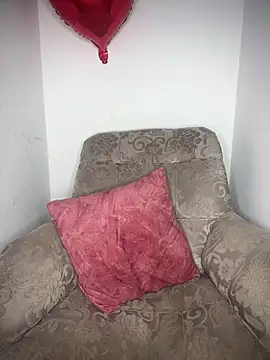 Snapshot of shirazz_najmm chatting on February 2025 10:18:01 AM shirazz najmm online show from February 2025 10:18:01 AM