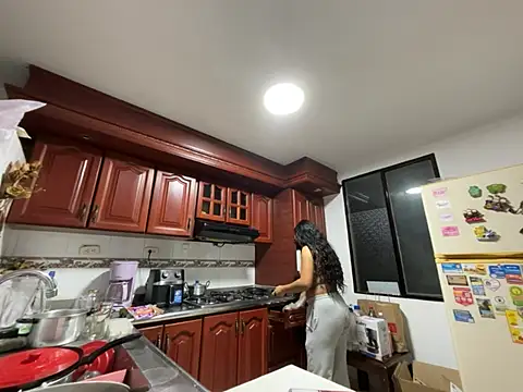 Snapshot of Riana_Kean chatting on January 2026 11:42:01 PM Riana Kean online show from January 2026 11:42:01 PM