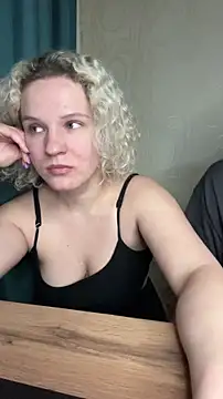 MrMrsRight online show from February 2025 04:55:01 PM