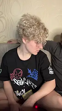 MrMrsRight online show from March 2025 07:06:01 PM