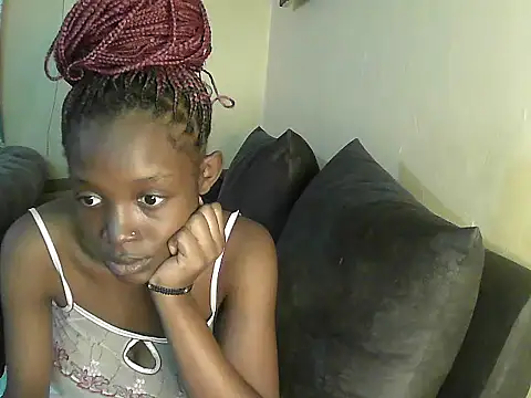 petite clara24 online show from February 2025 09:22:02 AM