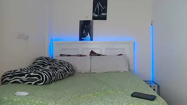 Snapshot of libra_goddess chatting on April 2026 12:32:02 PM libra goddess online show from April 2026 12:32:02 PM