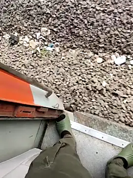 Snapshot of Cum_on_your_tityyy chatting on December 2025 10:13:02 AM Cum on your tityyy online show from December 2025 10:13:02 AM