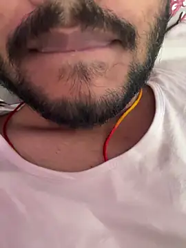 Snapshot of Cum_on_your_tityyy chatting on April 2026 04:45:02 PM Cum on your tityyy online show from April 2026 04:45:02 PM