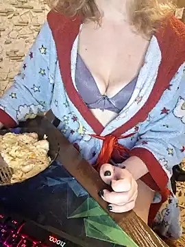  Kitti  online show from December 2024 07:21:01 PM