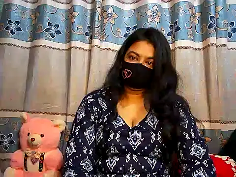 A-sweetgirl online show from February 2025 06:41:01 PM