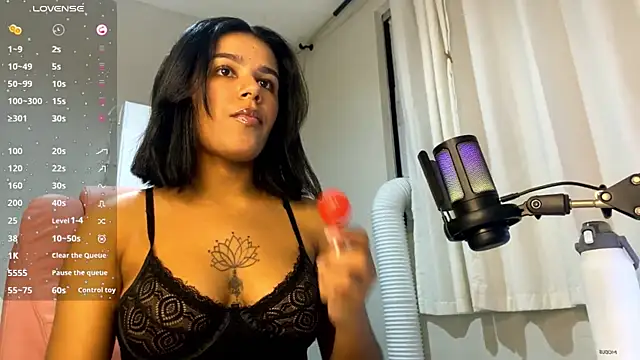 ninapego online show from March 2025 11:50:02 PM