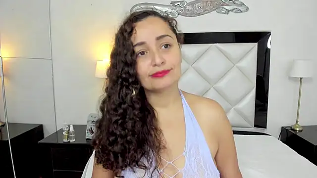  luna  sweet  online show from March 2025 01:52:02 AM