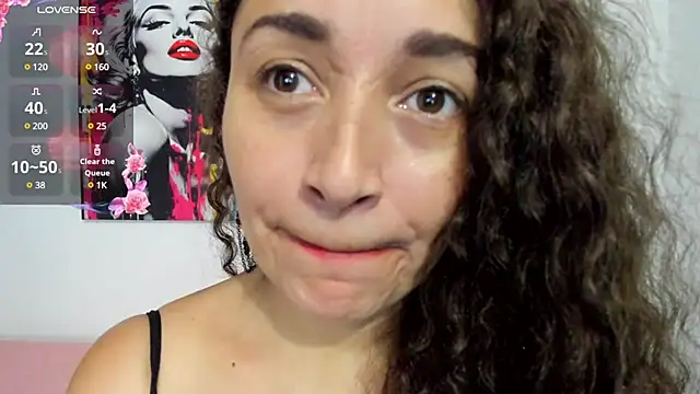  luna  sweet  online show from March 2025 09:27:01 PM