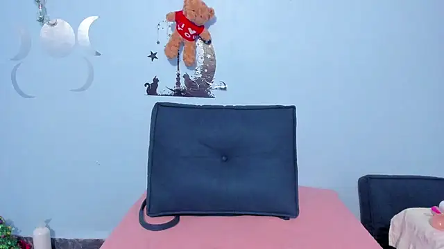  luna  sweet  online show from October 2025 10:24:01 AM