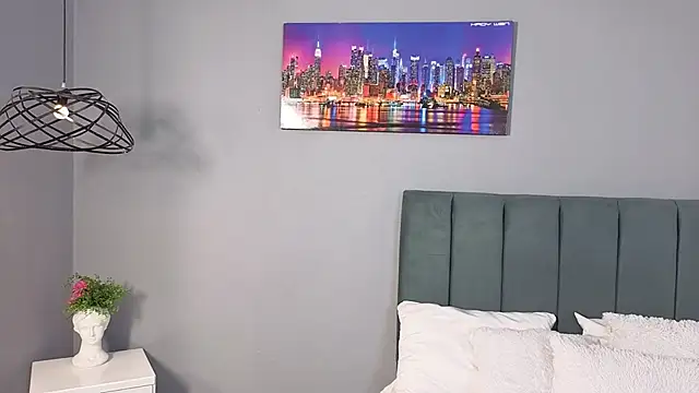 Alli cooper online show from June 2026 01:56:01 PM