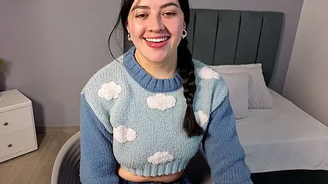 Alli cooper online show from June 2026 01:54:02 PM