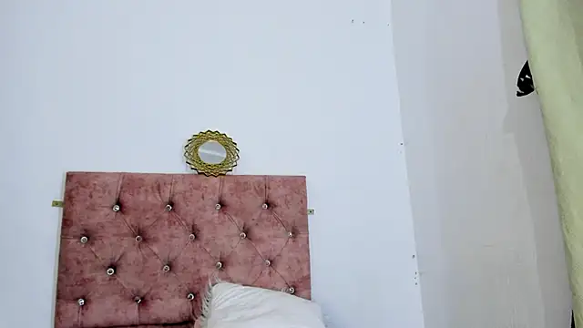 LUISA SEXY  online show from February 2025 04:14:02 AM