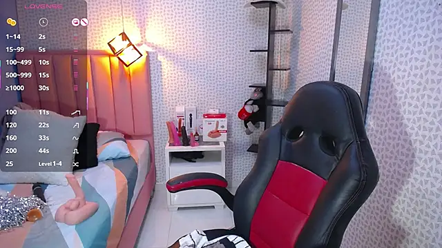 CATIAJONES online show from October 2025 06:51:01 PM