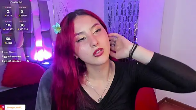 Megan wolf1  online show from January 2025 07:42:01 AM