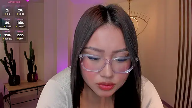 Snapshot of AmberLewis_ chatting on February 2025 03:18:02 AM AmberLewis online show from February 2025 03:18:02 AM